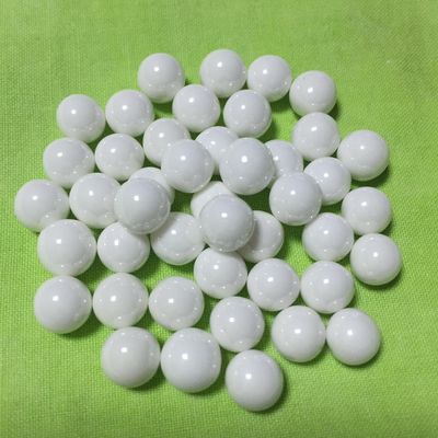 이트리아는 매체 볼을 부수는 비즈를 부수어 9Moh의 산화 지르코늄을 안정시켰습니다